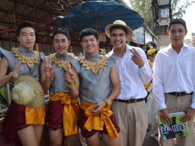 ร่วมขบวนแห่งานมะขามหวานนครบาลเพชรบูรณ์ ปี 2558